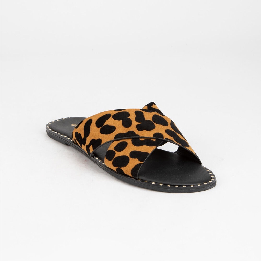 Leopard sandals